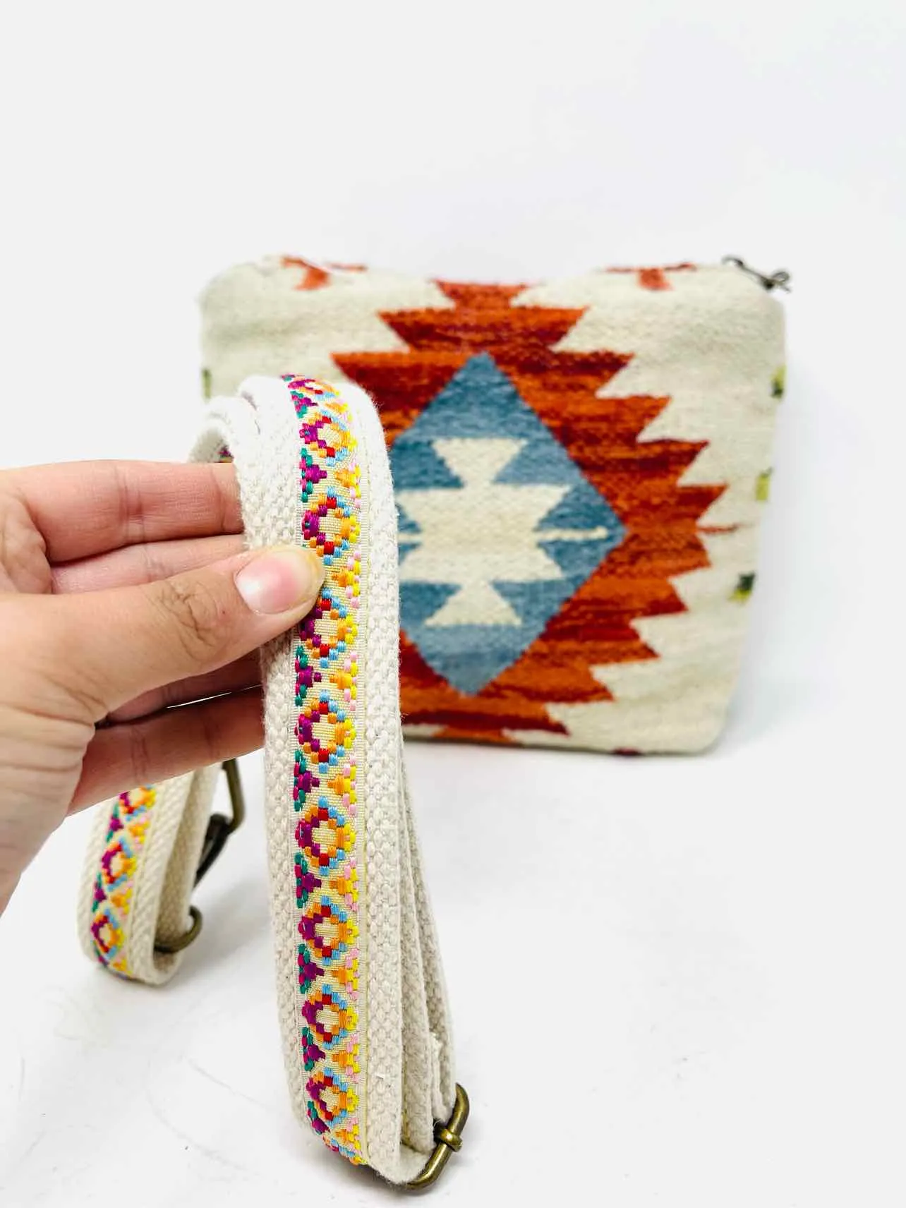 Beige/Red Southwest Woven Purses Crossbody Purse