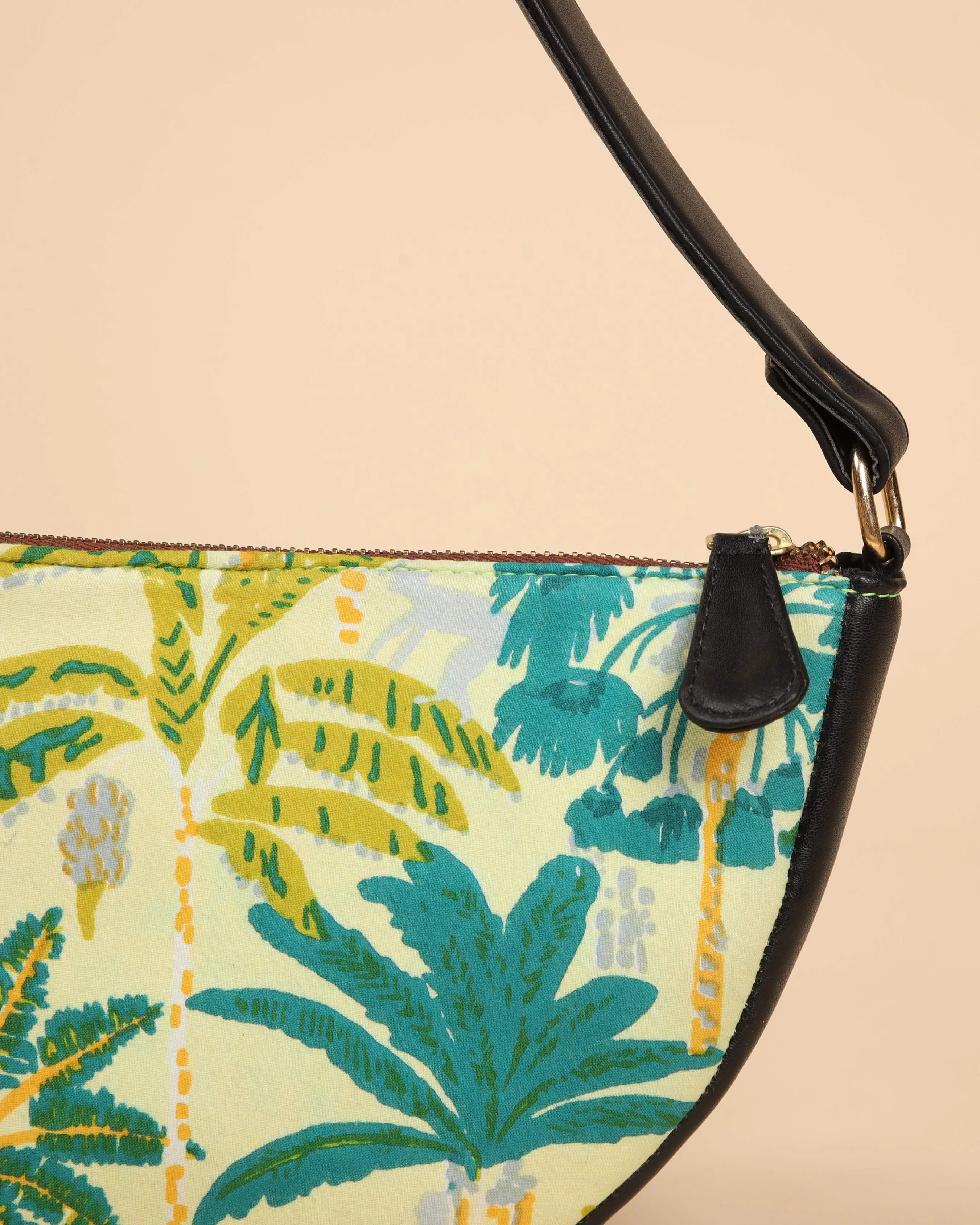 Island Vibes Fanny Bag