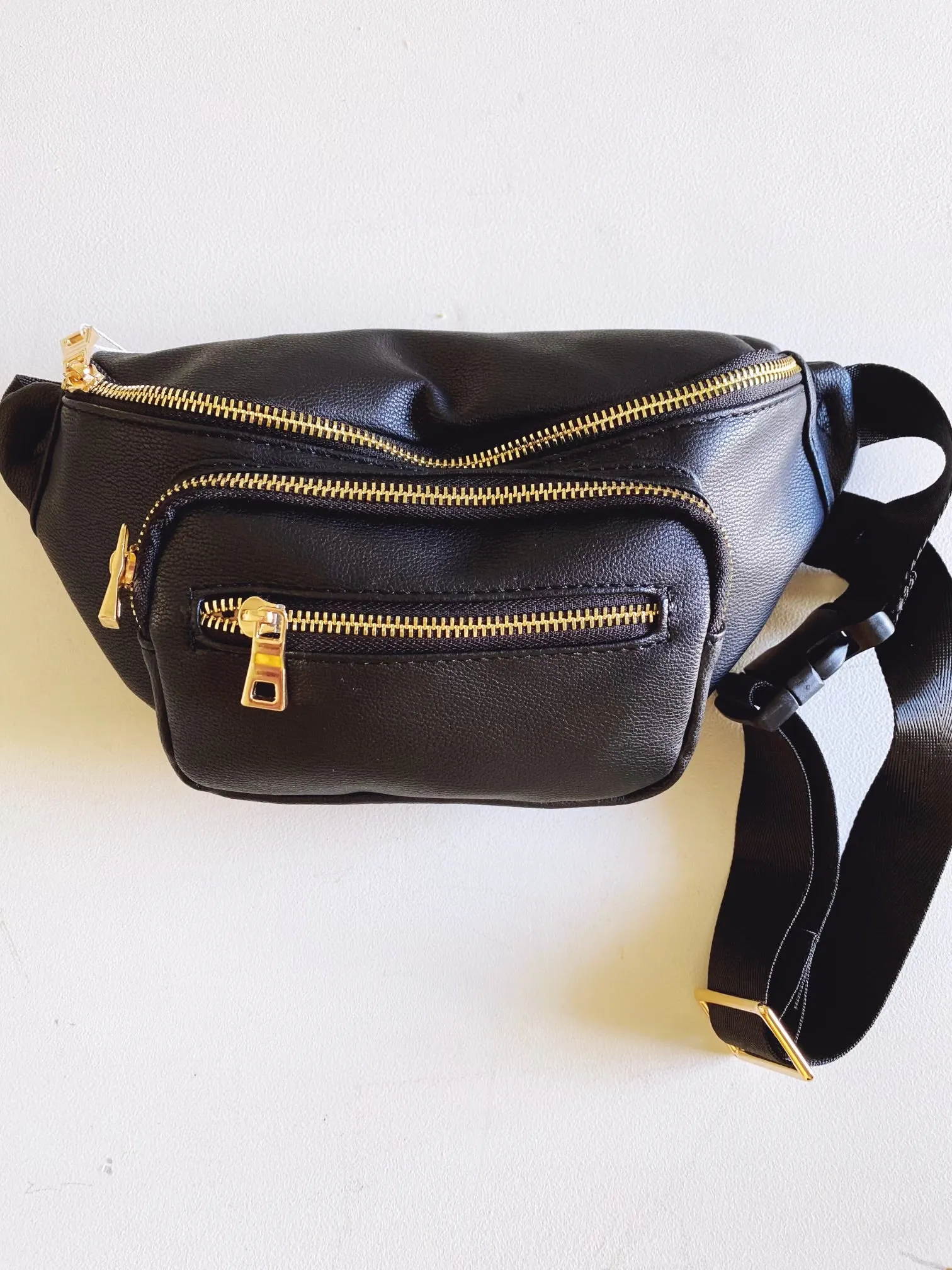 On The Go Waist Bag-Black