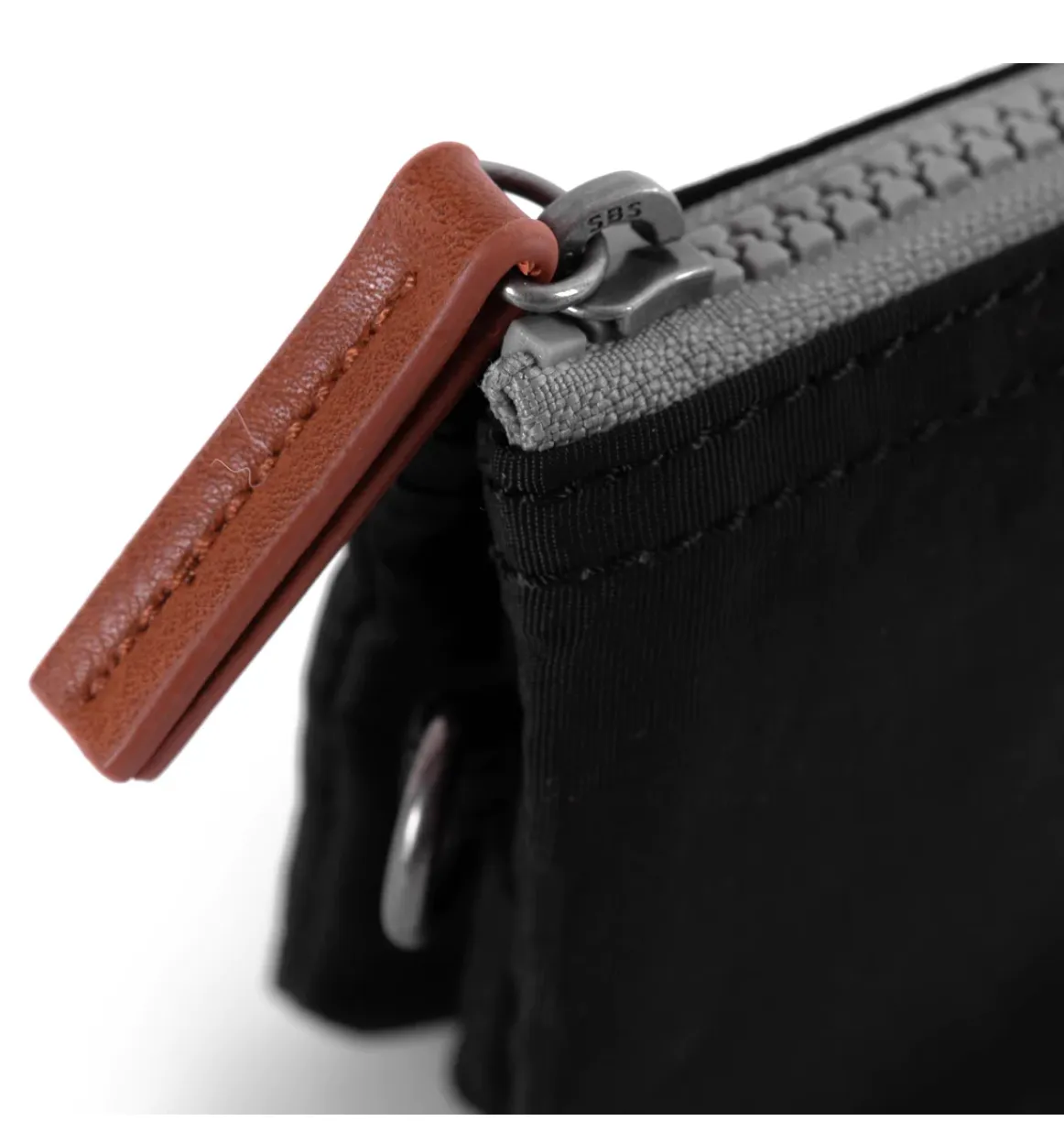 Ori Multi-pocketed Carnaby Wallet Zip Coin Pouch