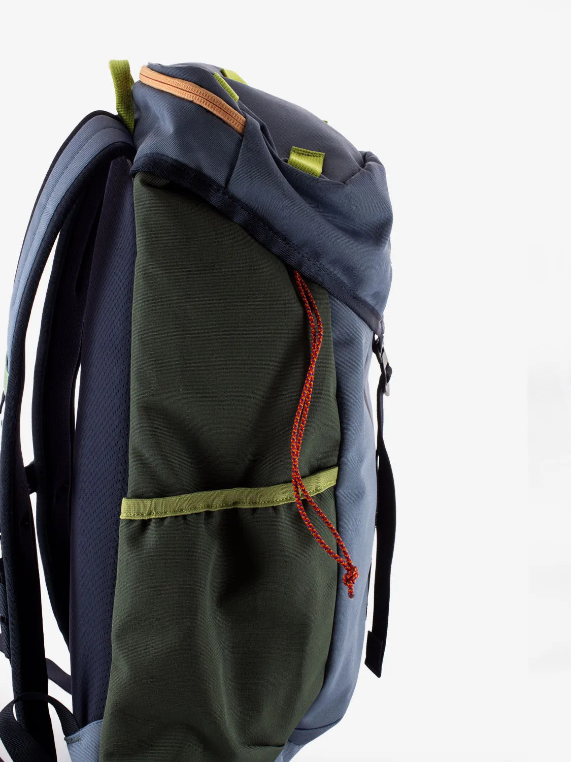 Tapa 22 L backpack Cada Dia tempest