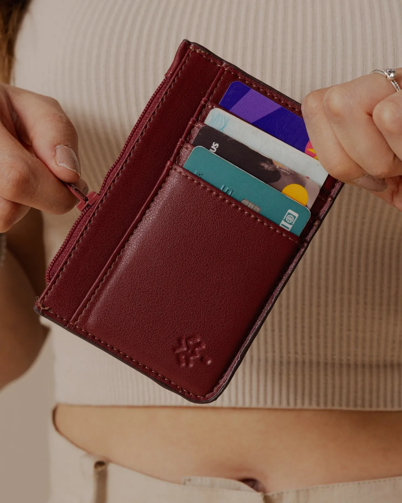 The Floral Paisley Wallet Burgundy