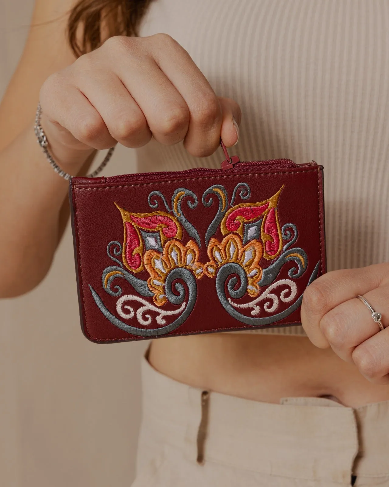 The Floral Paisley Wallet Burgundy